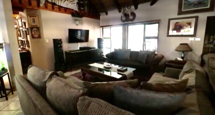 3 Bedroom Property for Sale in Flamwood North West